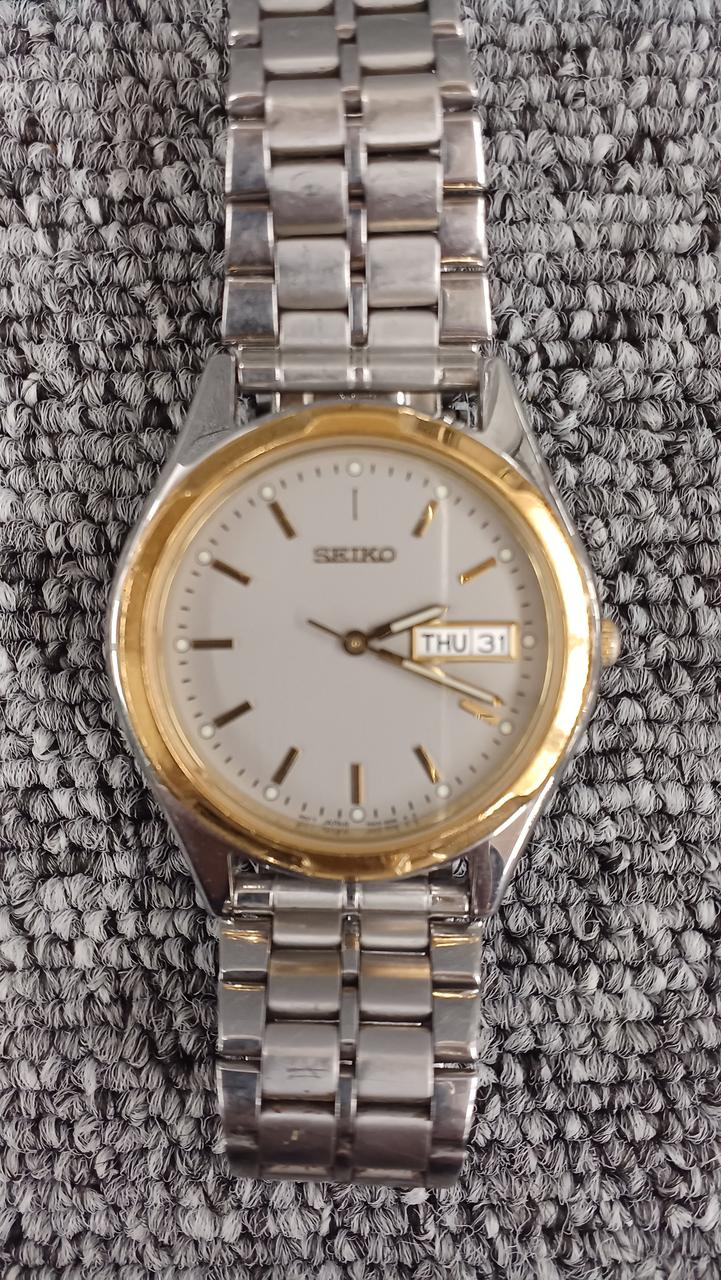 美品 SEIKO クォーツ腕時計 A2841 セイコー(SEIKO)|SEIKO クォーツ腕時計|HARDOFFオフモール