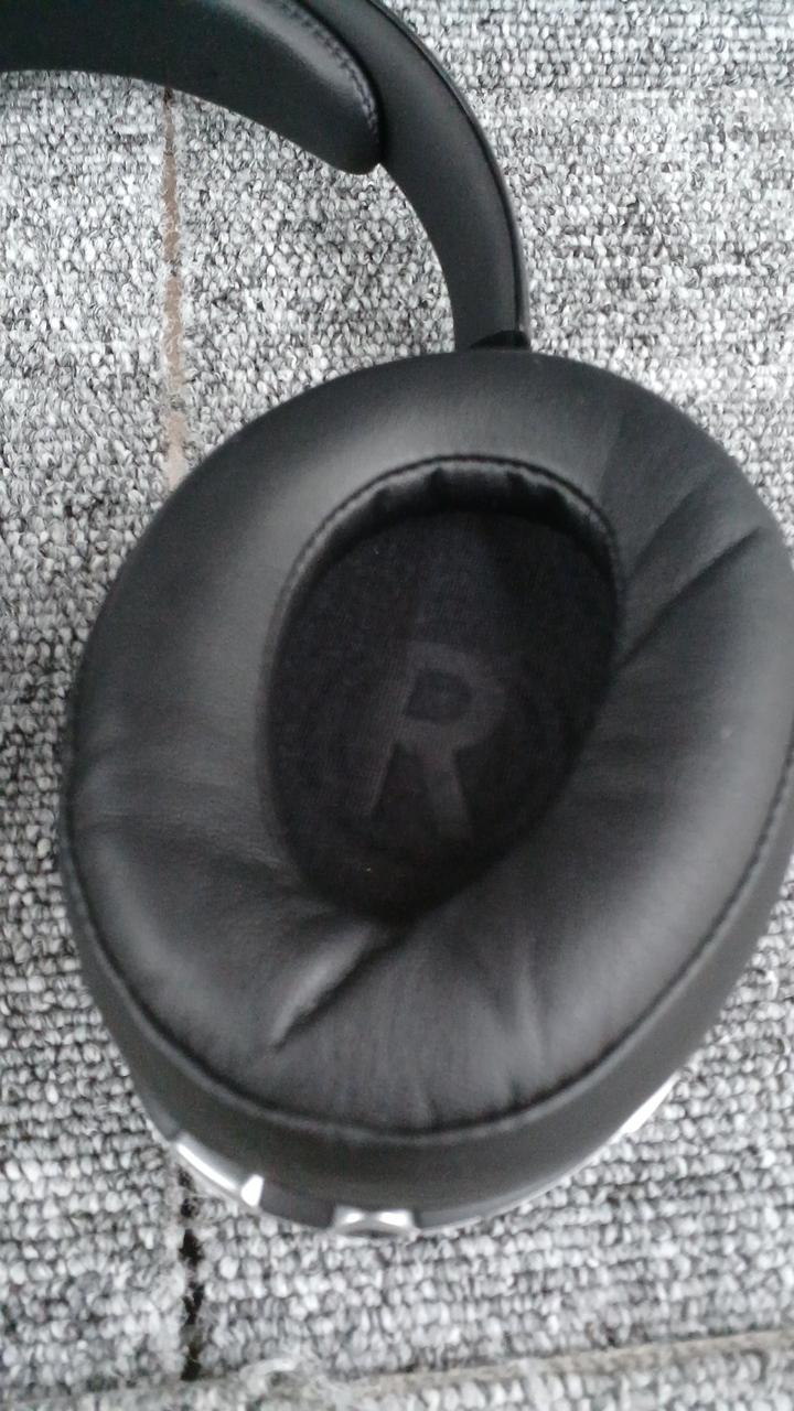 MERCEDES-BENZ|ワイヤレスヘッドホン|HARDOFFオフモール（オフモ