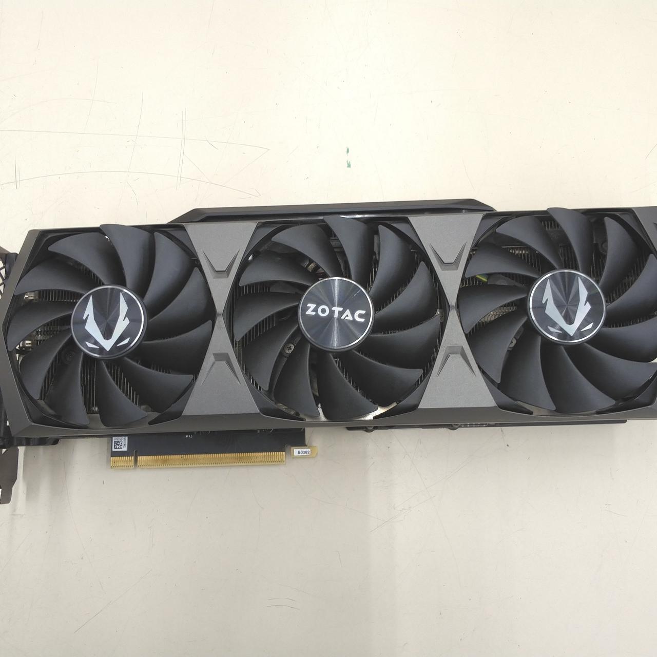 グラフィックボード・グラボ・ビデオカード ZOTAC GeForce RTX3090 24GB GDDR6X ZOTAC GAMING GeForce RTX 3090 Trinity OC | ZOTAC