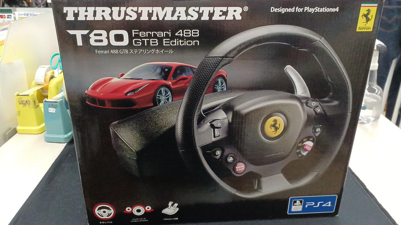 スラストマスター(THRUSTMASTER)|ステアリングコントローラ