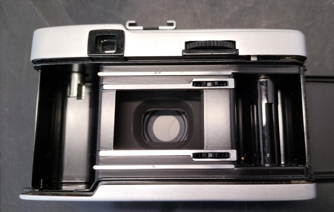 オリンパスのフィルムカメラ オリンパス(OLYMPUS)|フィルムカメラ|HARDOFFオフモール（オフモ