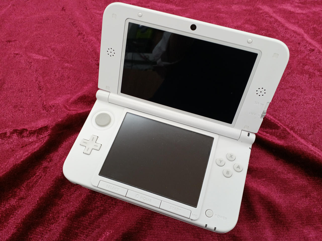 ニンテンドー 3DS LL