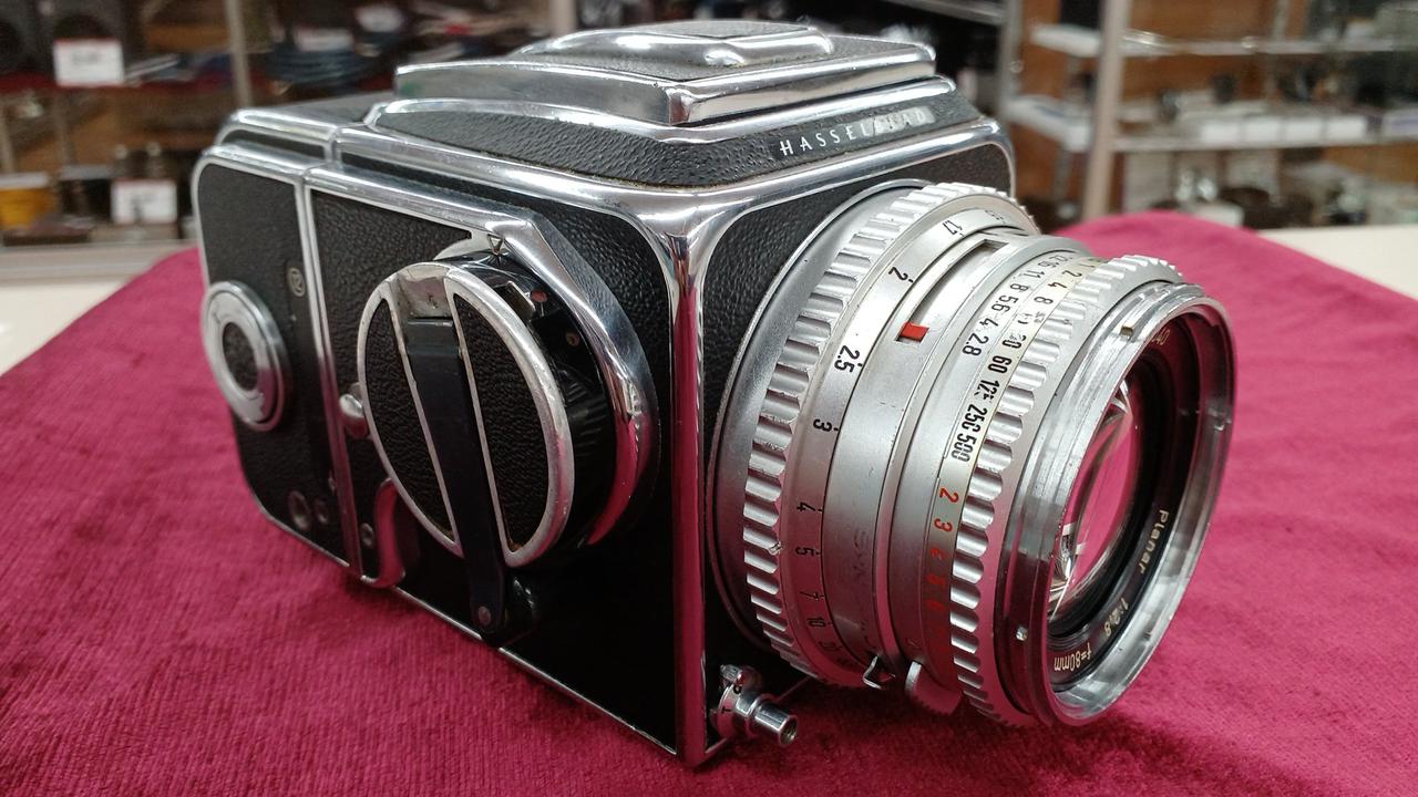 中判カメラ、レンズセット　まとめ売り　HASSELBLAD500C/M 中判カメラ、レンズセット まとめ売り HASSELBLAD500C/M