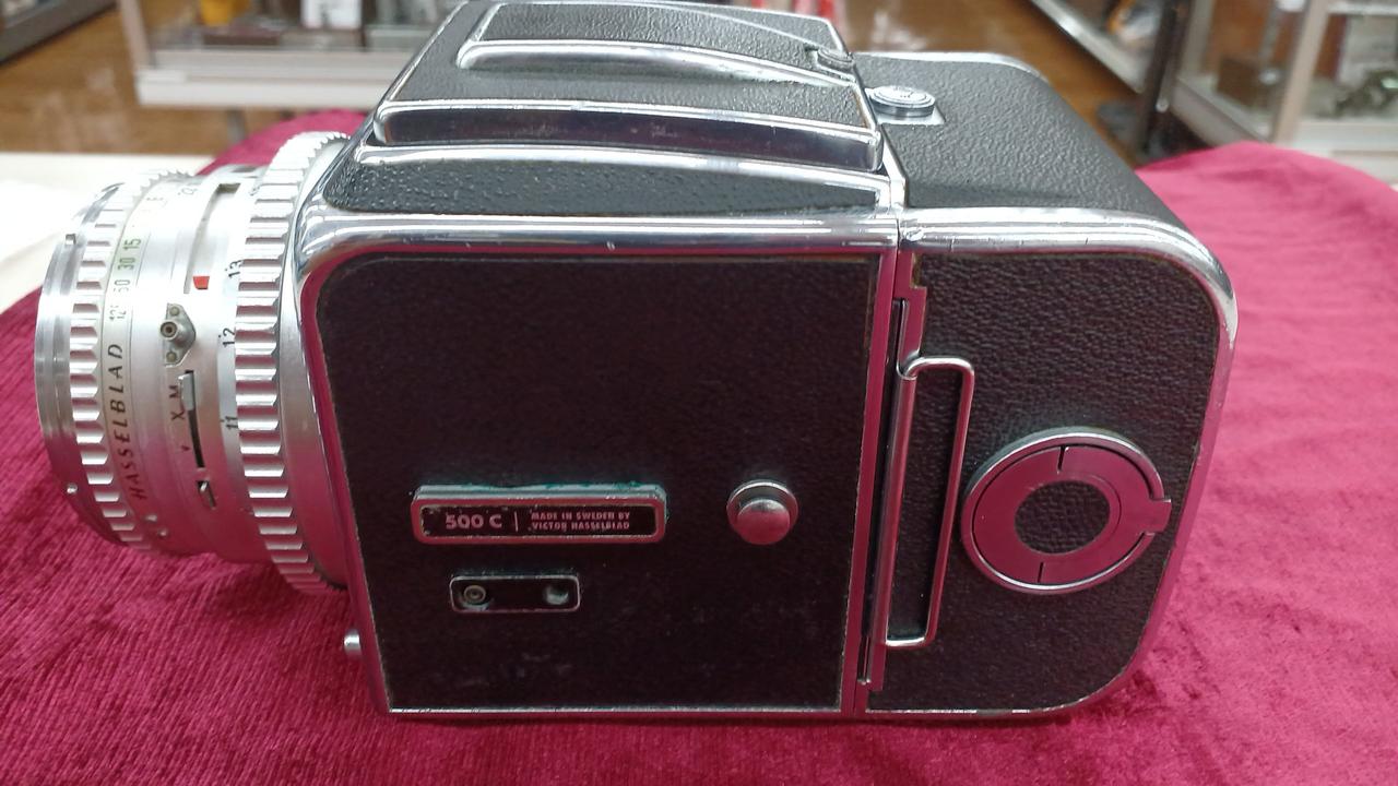 中判カメラ、レンズセット　まとめ売り　HASSELBLAD500C/M 中判カメラ、レンズセット まとめ売り HASSELBLAD500C/M