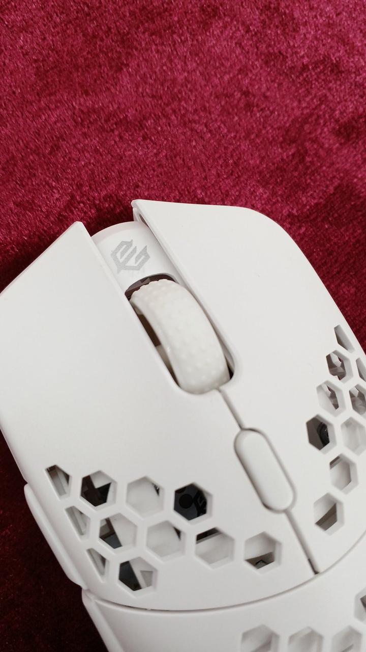 若干ヨゴレあり。左クリック部