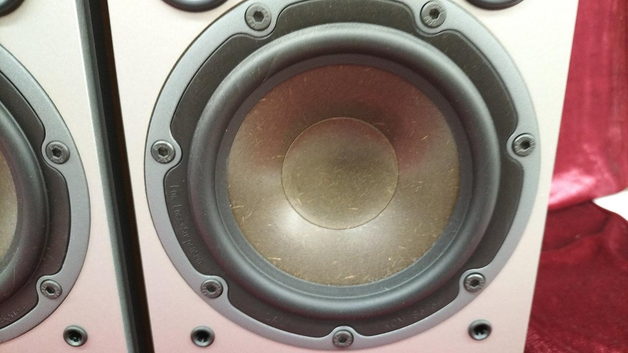 ユニットにキズ