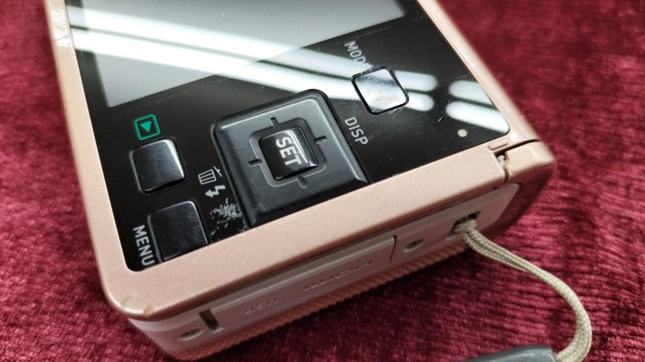 細かなキズあり