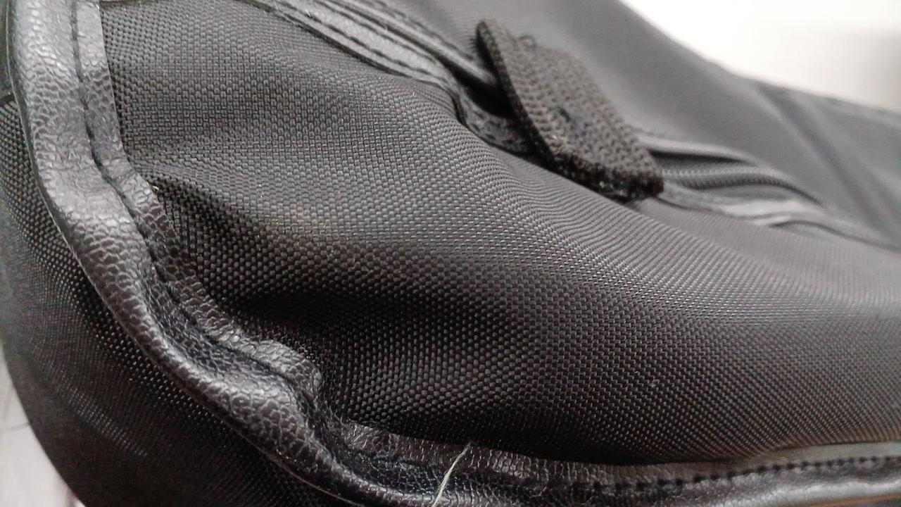 若干のほつれあり