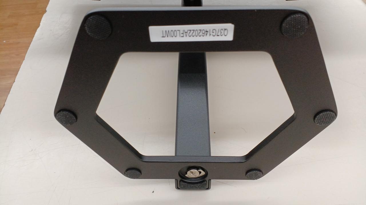 ゴム足、使用感あり