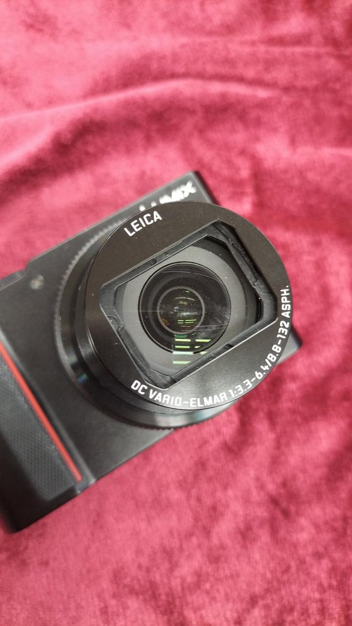 中央ではないですが、若干レンズヨゴレあり