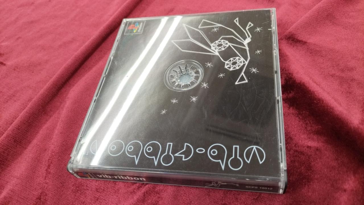 ケース、擦れキズあり