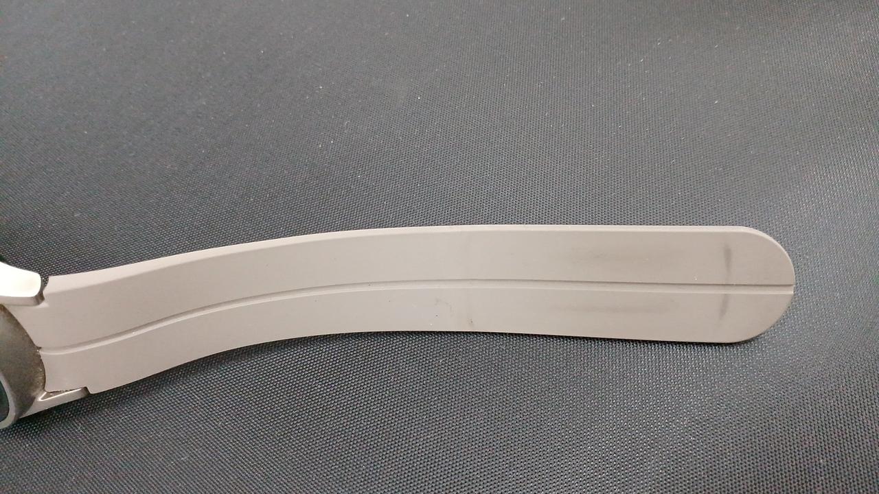 ベルト使用感あり