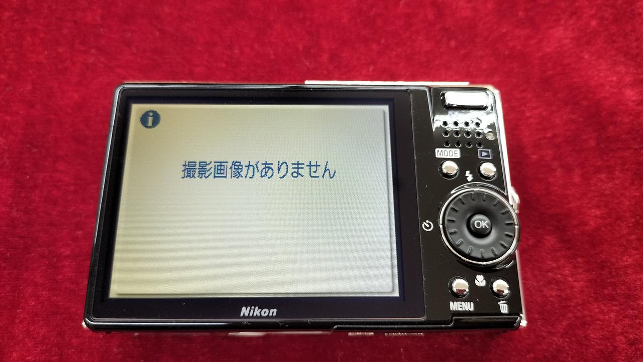 ※LCD黄ばみあり。