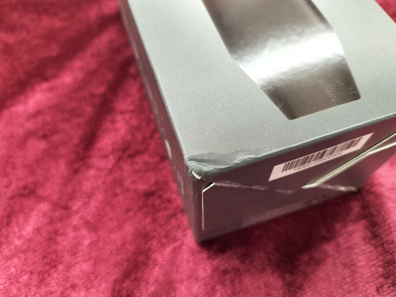 角潰れています