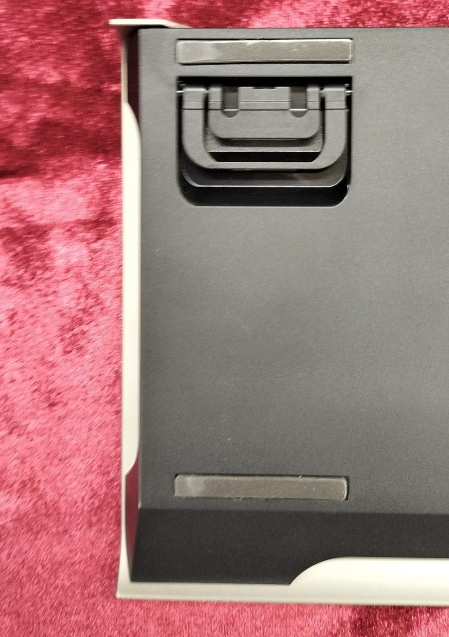 ゴム足に摩耗あり