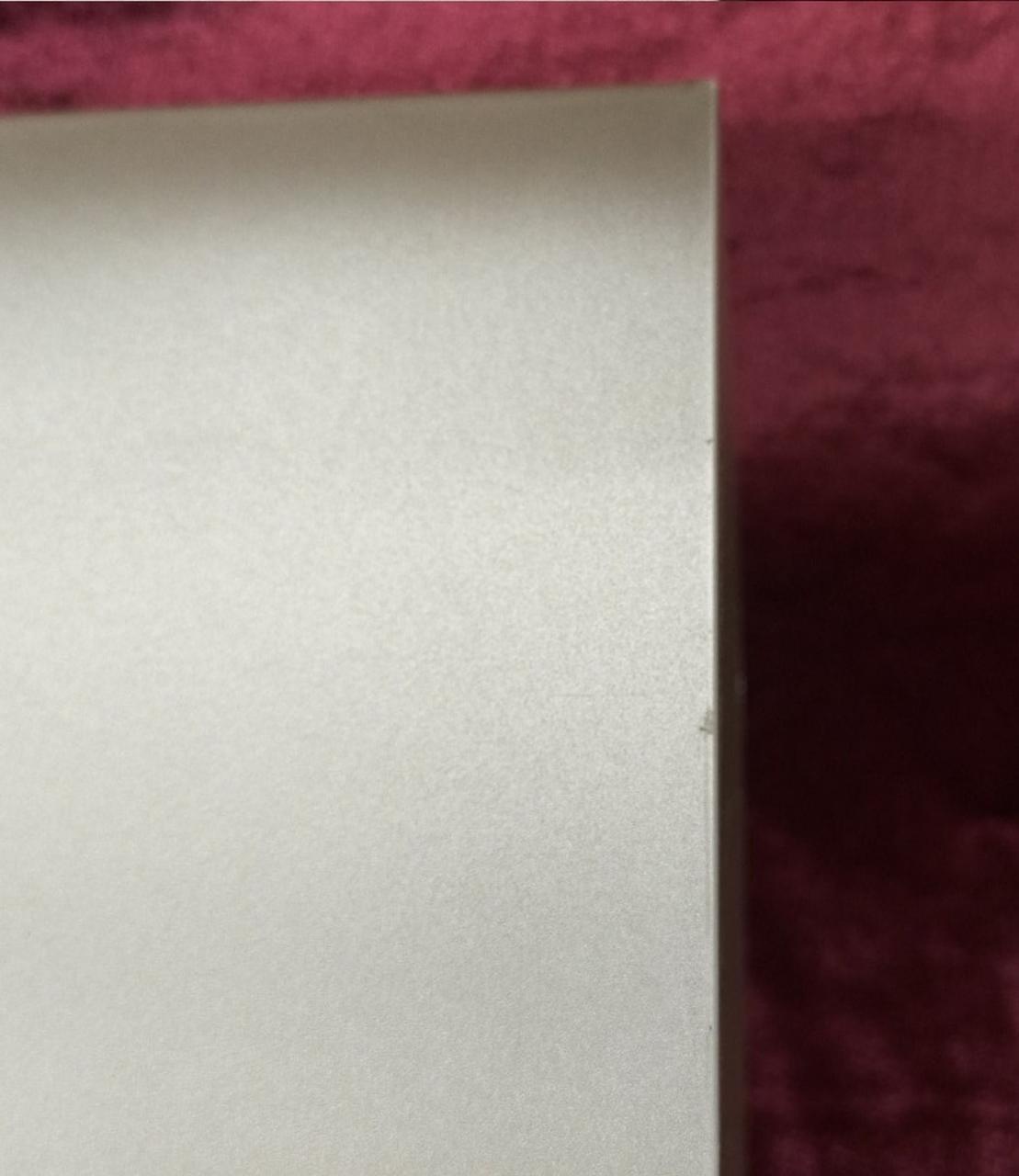 天板キズ
エッジ部分