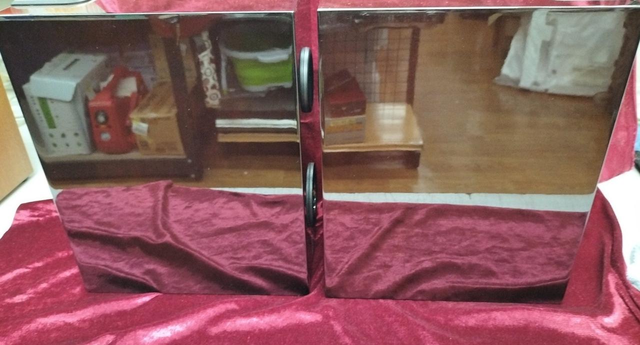 天面ほどではないが、細かい傷あり