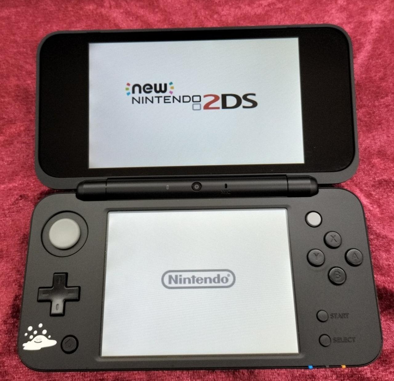 ニンテンドウ(NINTENDO)|NEW2DS LL はぐれメタルエディション