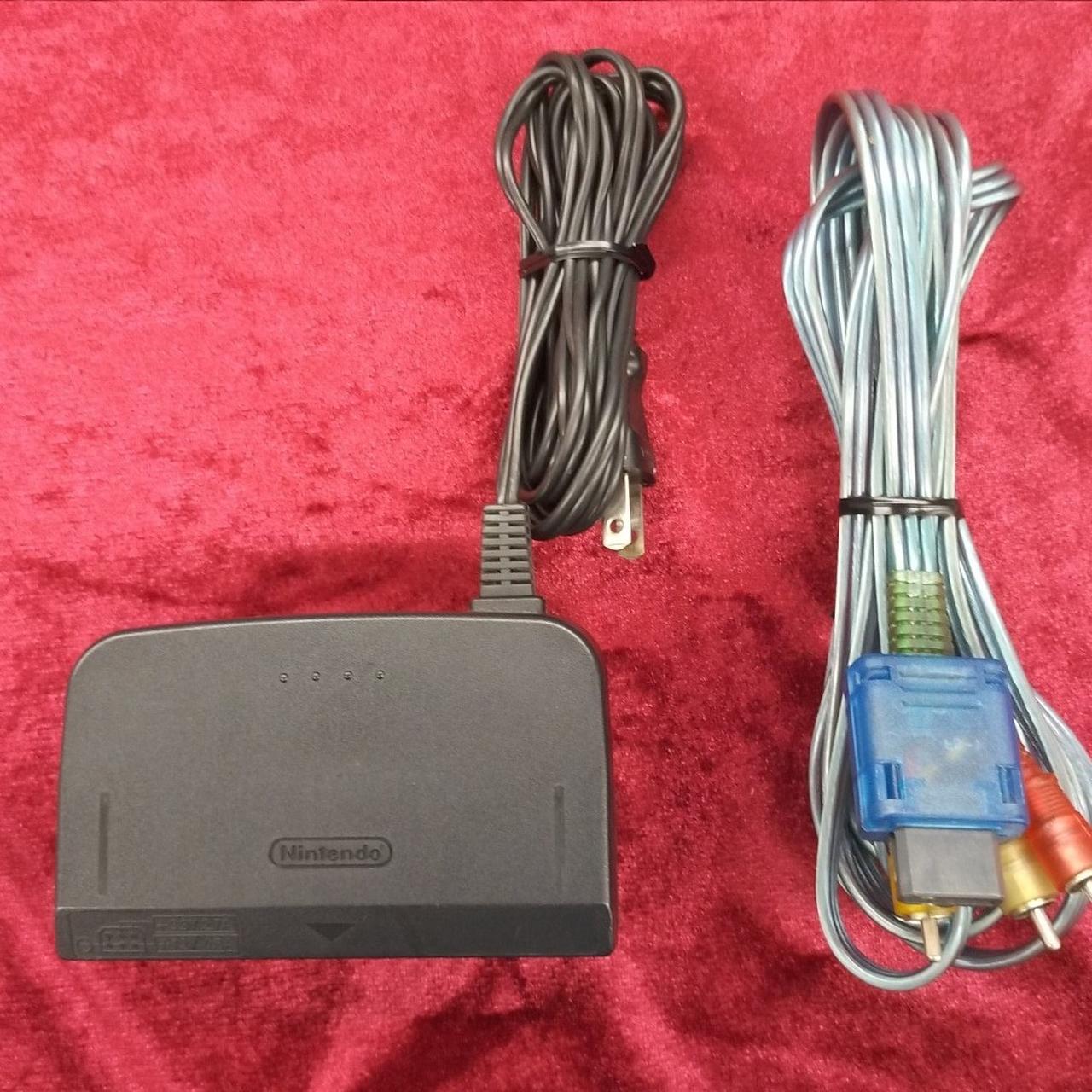 AVケーブルは社外品