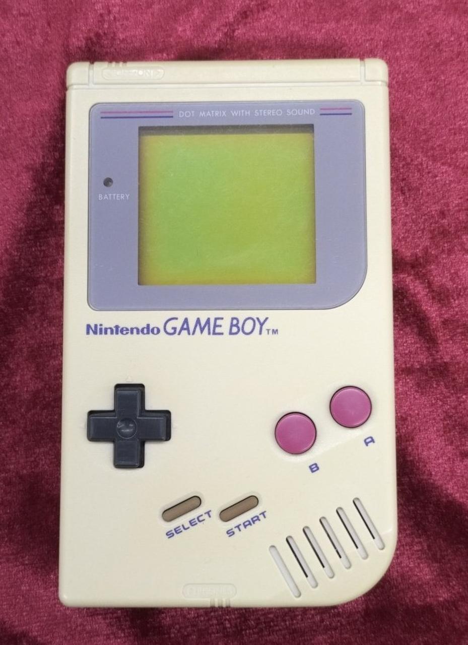 キャビネット黄ばみあり