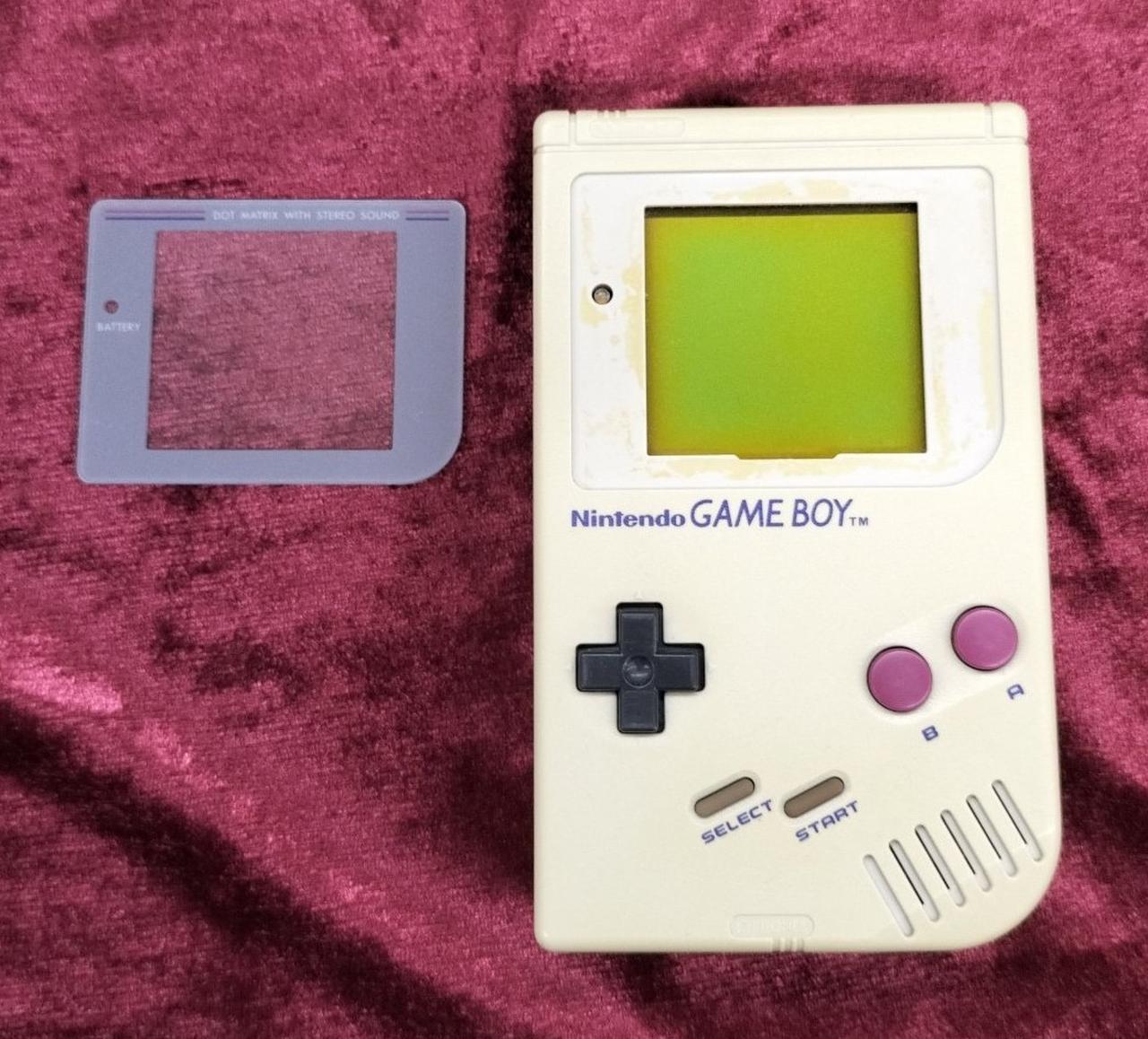 液晶カバー外れます