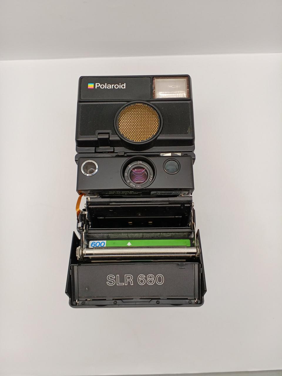 ポロライドカメラ SLR680 ニホンポラロイド(POLAROID)|インスタント