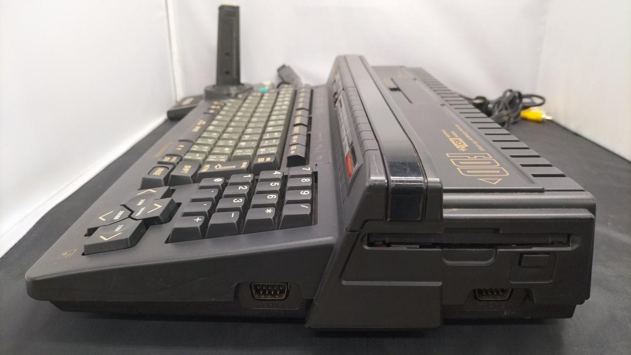 【Panasonic】MSX2+ FS-A1WSX 激レア　通電確認済 Old Machinery: Panasonic FS-A1WSX MSX2+