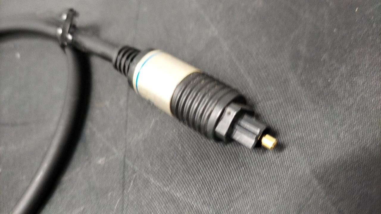 SAEC サエク OPC-X1 光ケーブル オーディオケーブル SAEC サエク OPC-X1 光デジタルケーブル 2.5m（SAEC⁄サエク