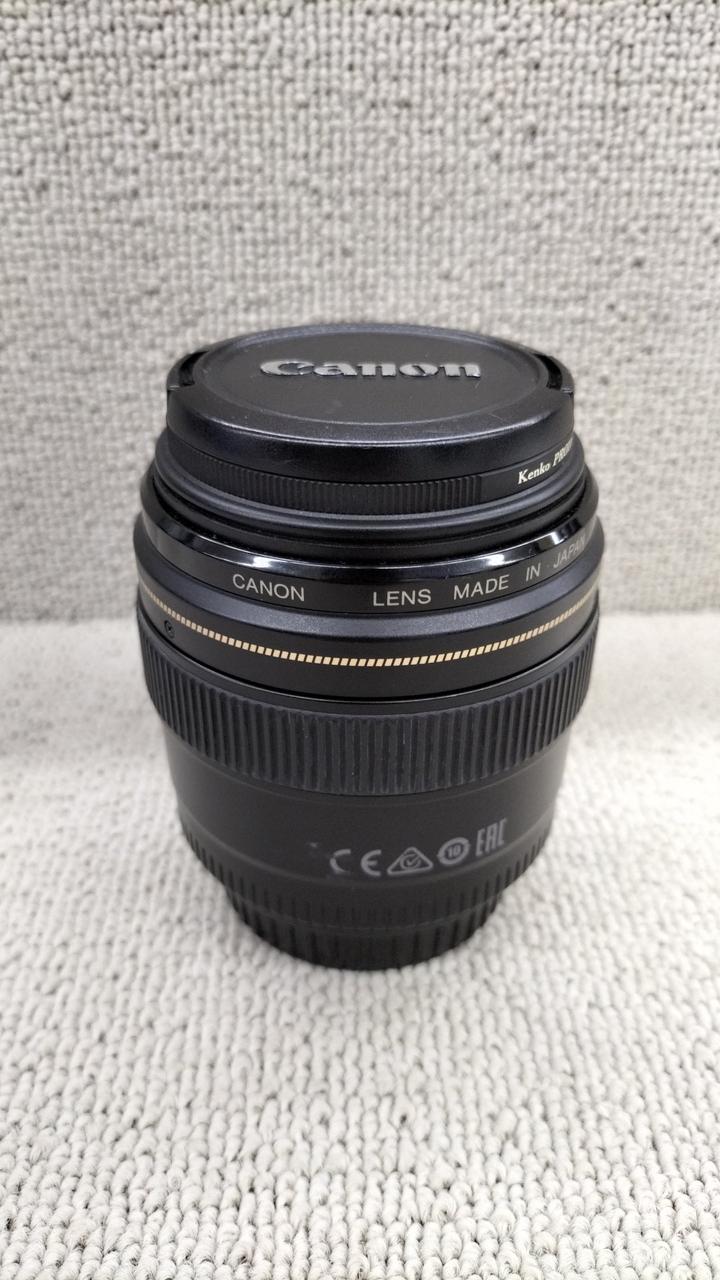 Canon Ultrasonic 35mm 単焦点レンズ 71DnHzY7kkL._UF350,350_QL50_.jpg