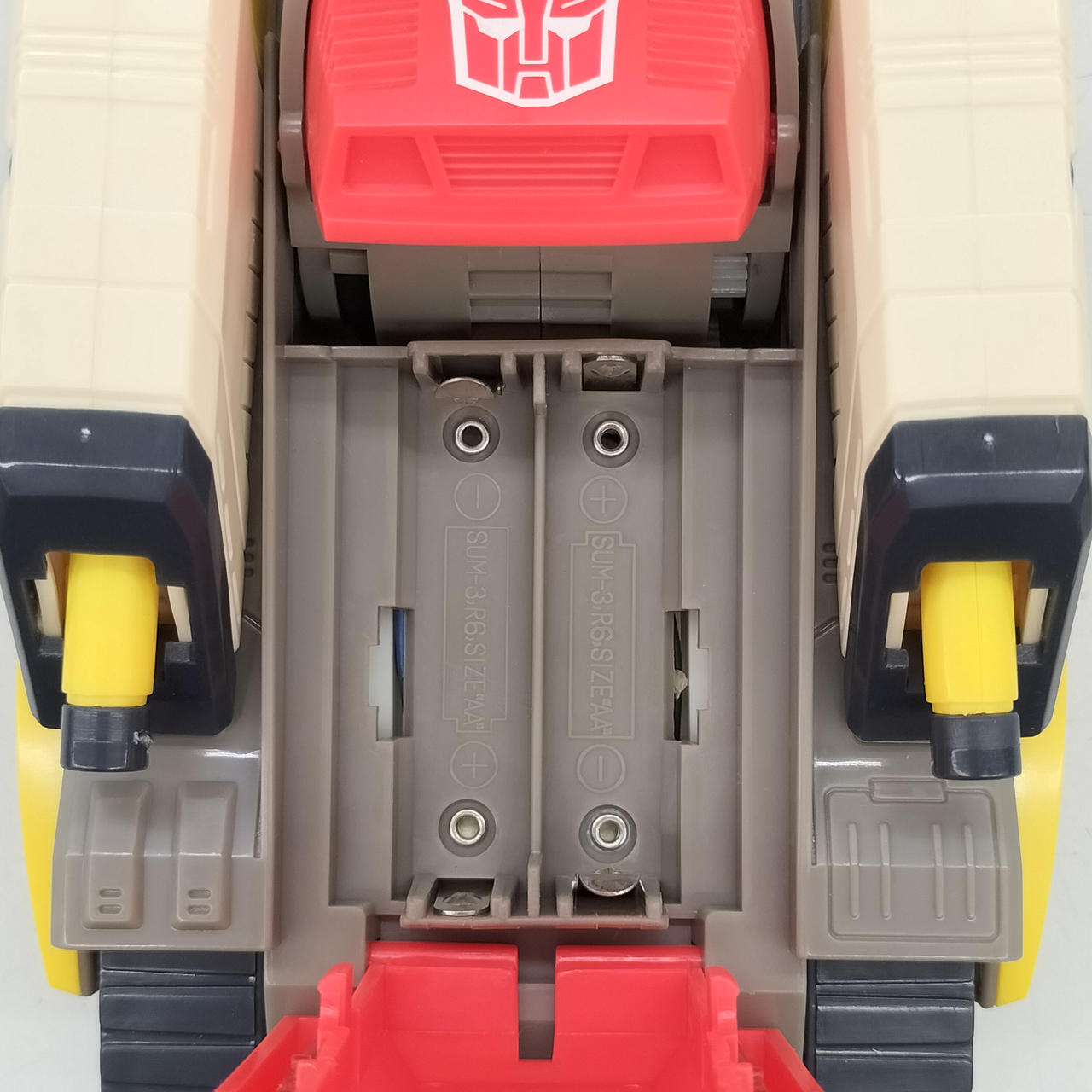 湯谷商店 トランスフォーマー サイバトロン 警備員 オメガスプリーム ソフビ オメガスプリーム （アンコール）