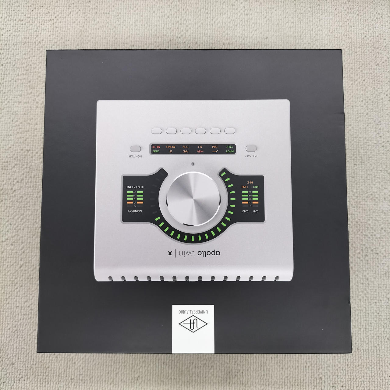 Apollo Twin X（エックス.ver）オーディオインターフェイス Amazon.co.jp: Universal Audio Apollo Twin X/DUO Heritage Edition