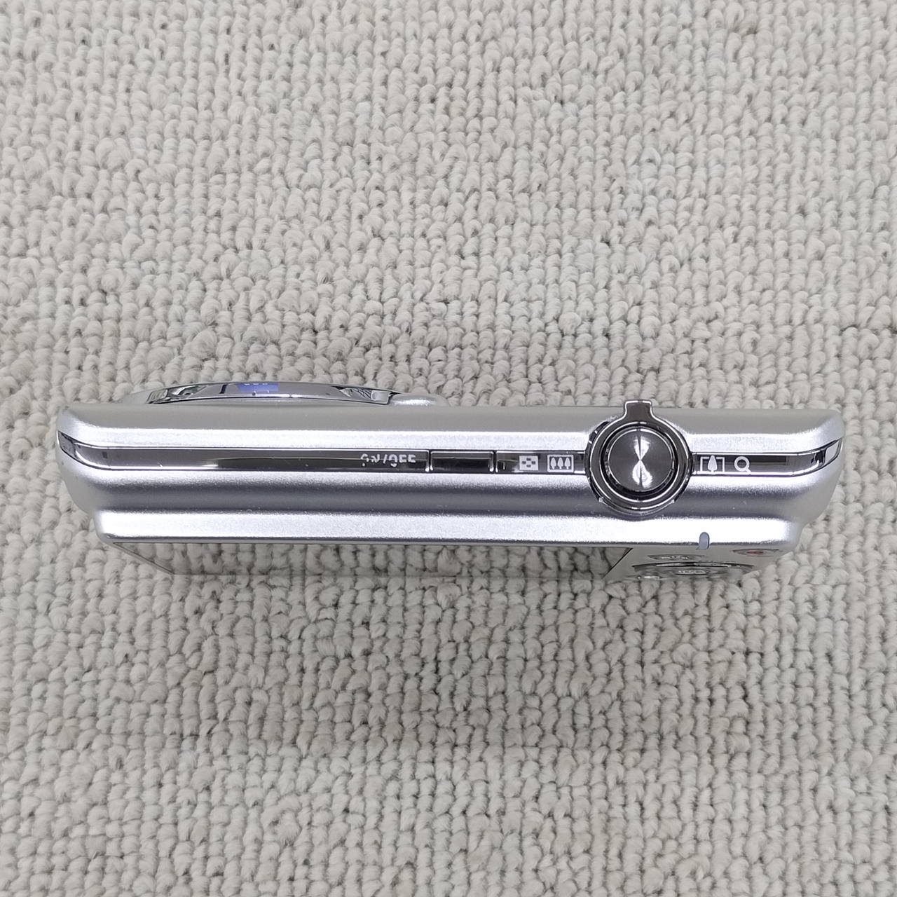 印字の一部が消えています。