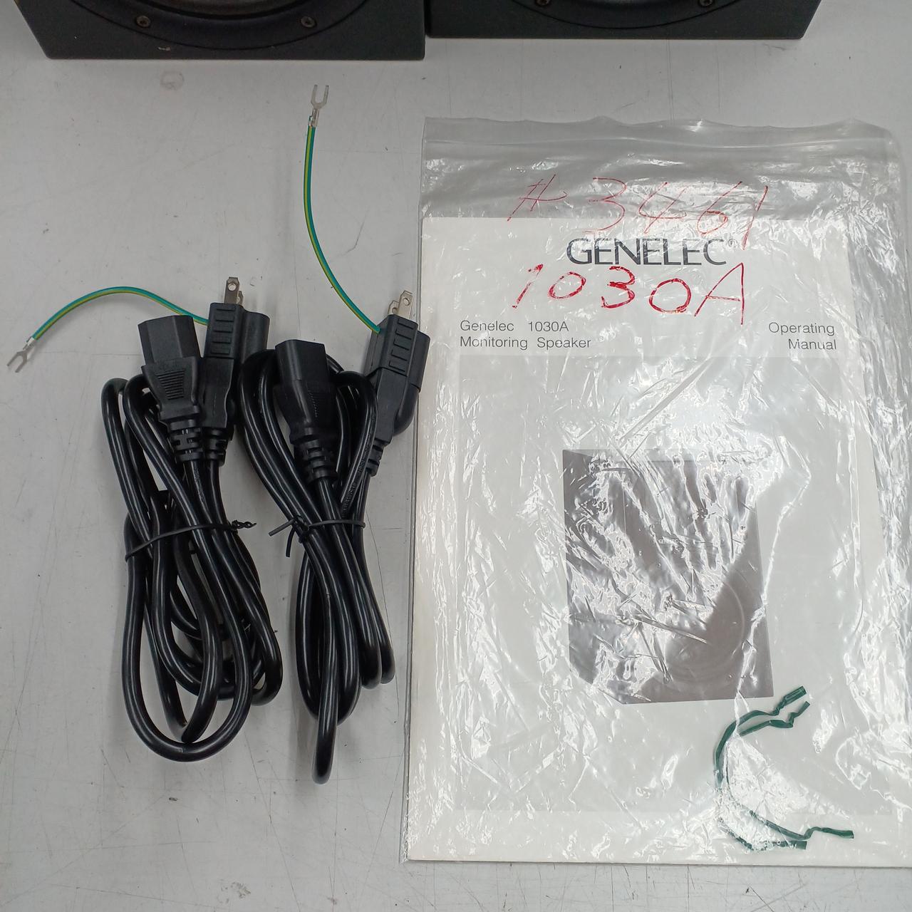GENELEC M030 モニタースピーカー ペア 美品 希少 GENELEC M030 モニタースピーカー ペア 美品 希少｜Yahoo!フリマ