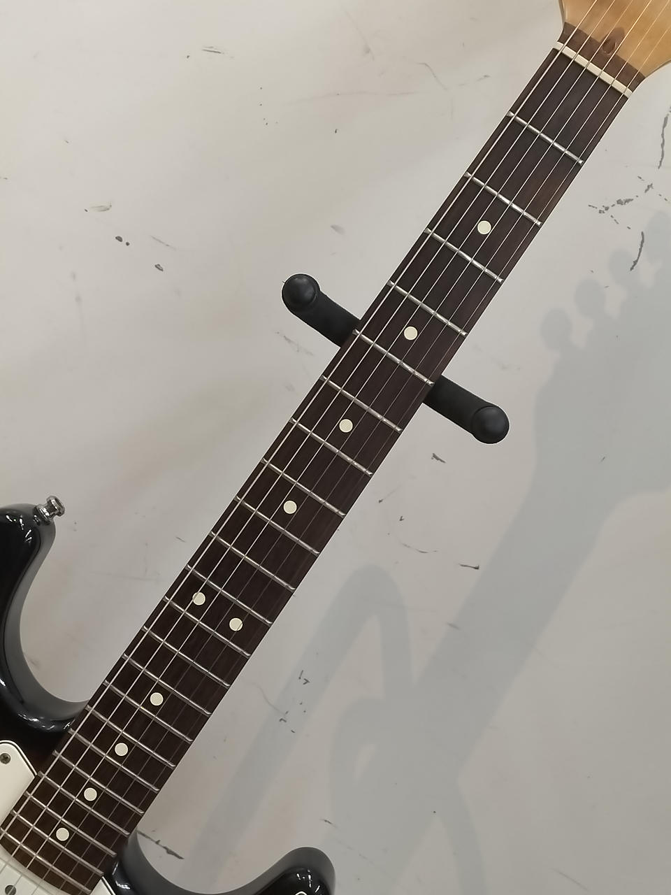 フェンダー(FENDER)|エレキギター ストラトキャスタータイプ