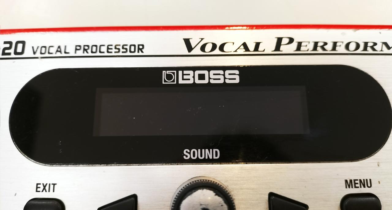 液晶内側に細かな汚れあり