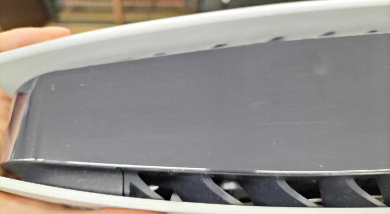 若干キズあります。