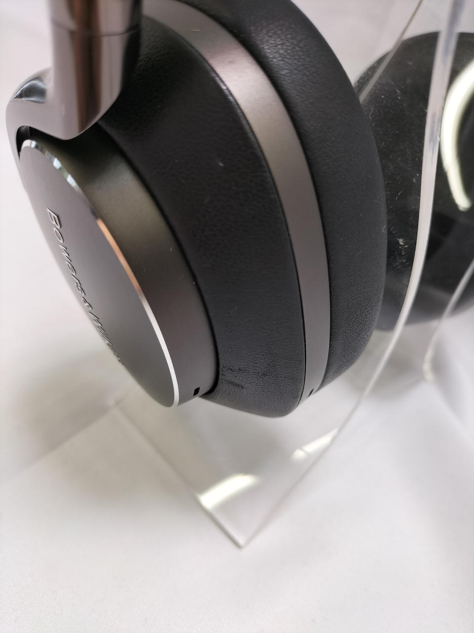 極上美品Bowers&WilkinsPXワイヤレスノイズキャンセリングヘッドホン BOWERS&WILKINS|ノイズキャンセリングヘッドホン|【ハードオフ公式通販