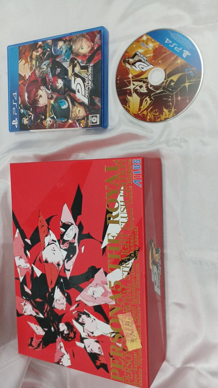 PERSONA5 THE ROYAL STRAIGHT F
