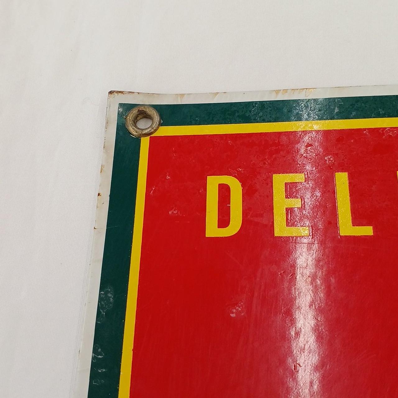 角に歪みが見られます(表面左上)