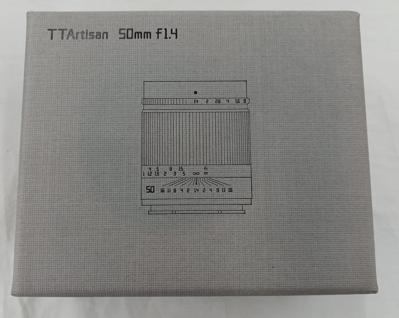 箱変色しています