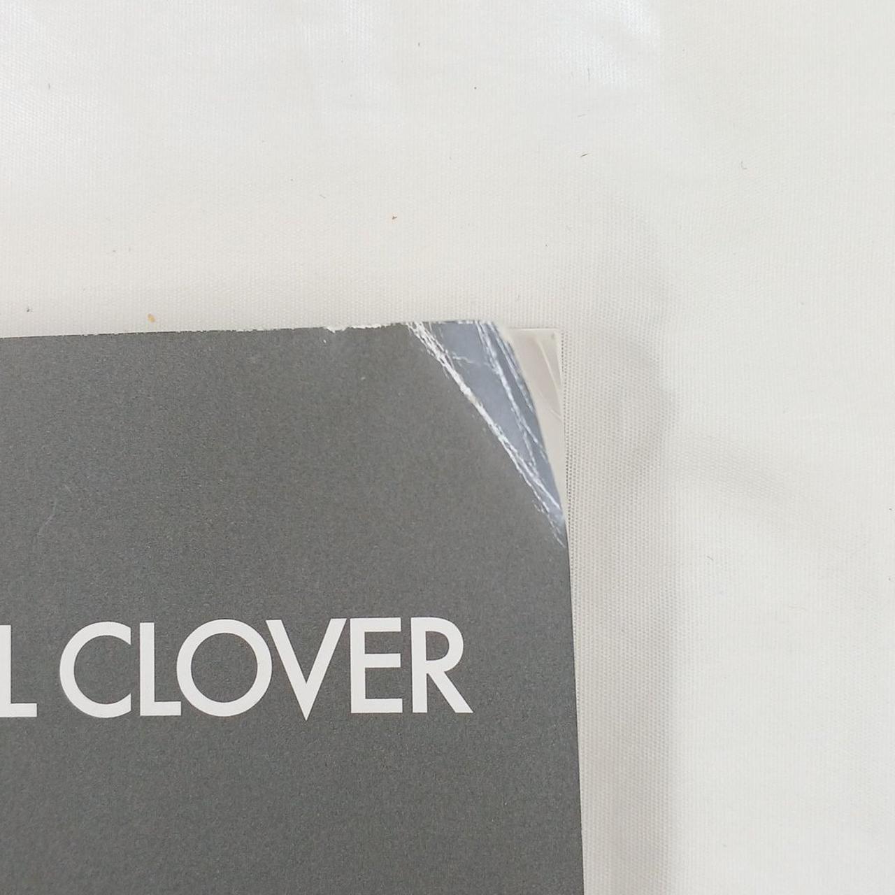 角が折れています