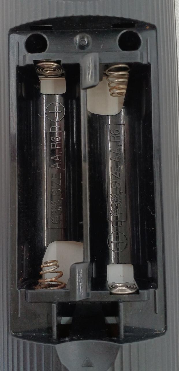 電池端子錆びあり