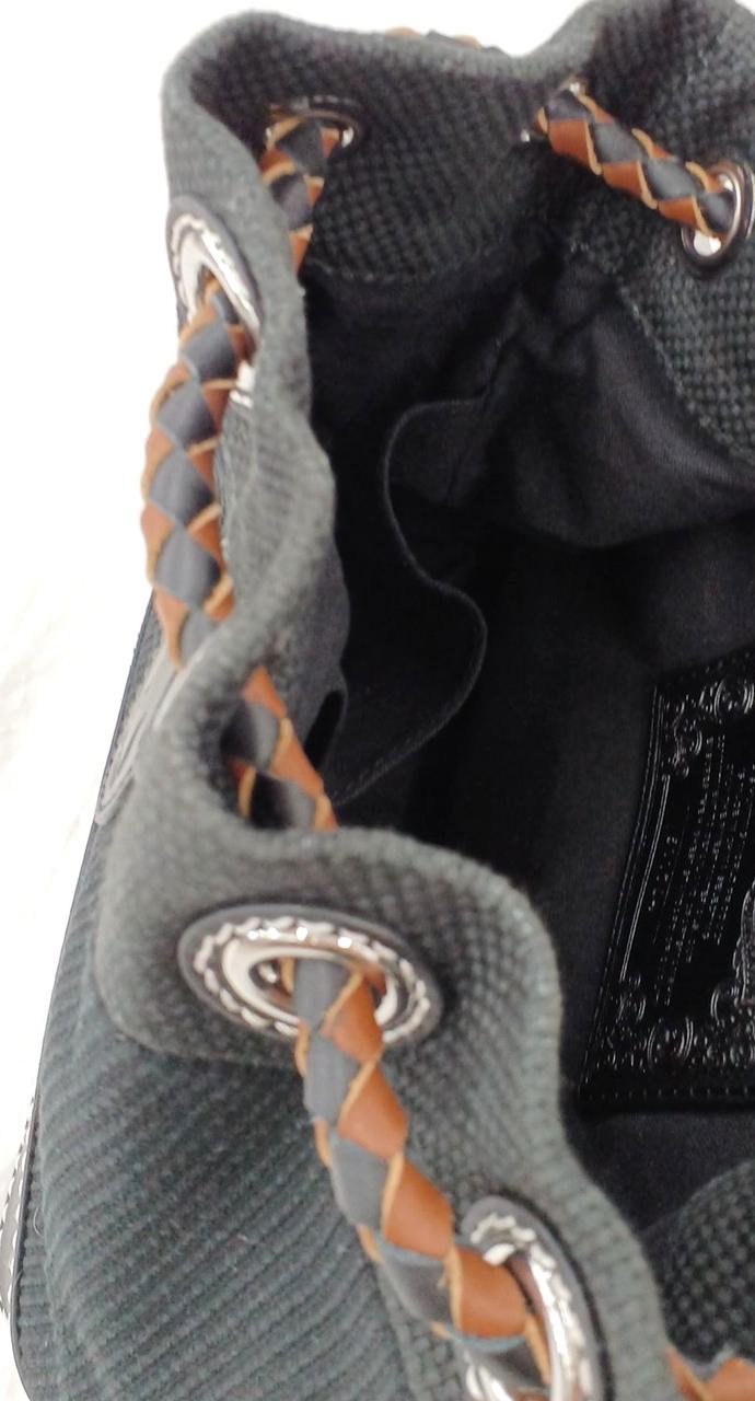 開口部にスレあります。