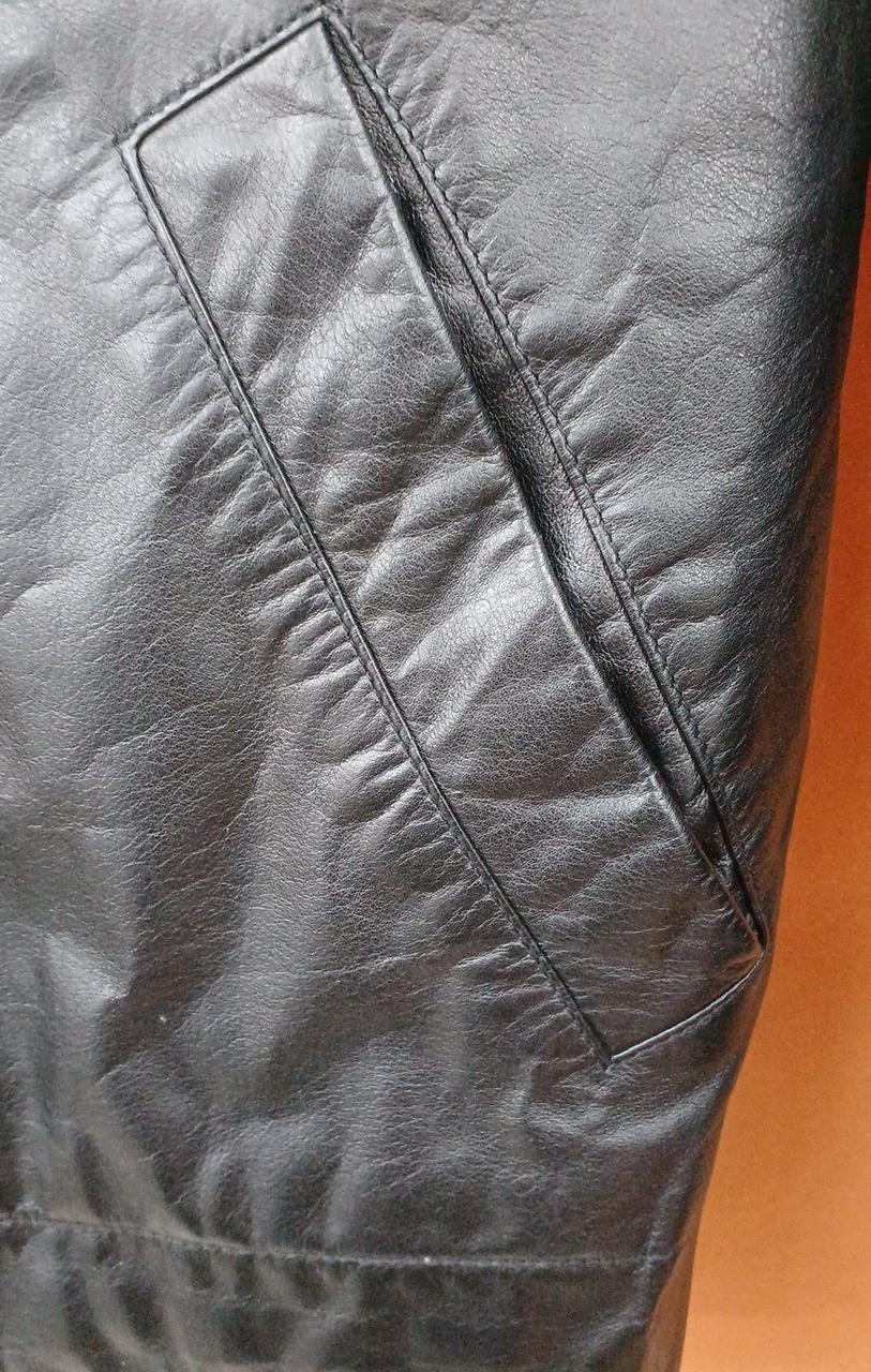 左右にポケットあり