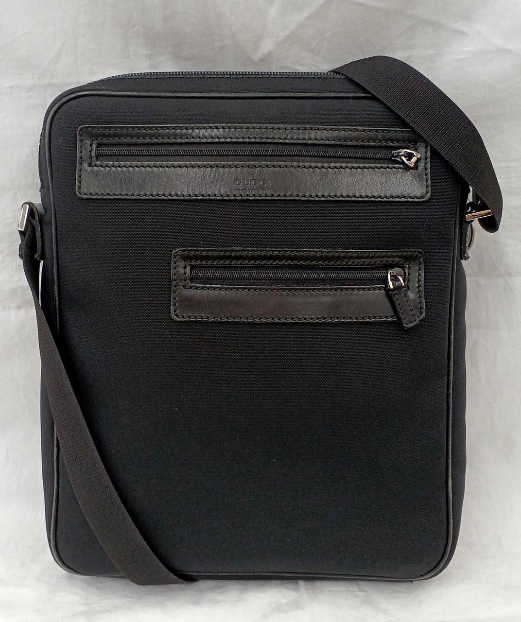 詰め物をして撮影してます