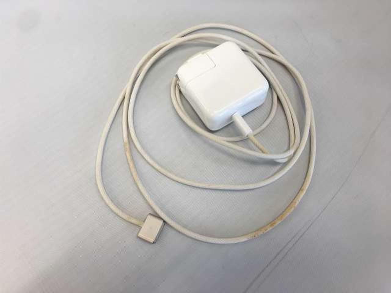 ケーブル変色あり