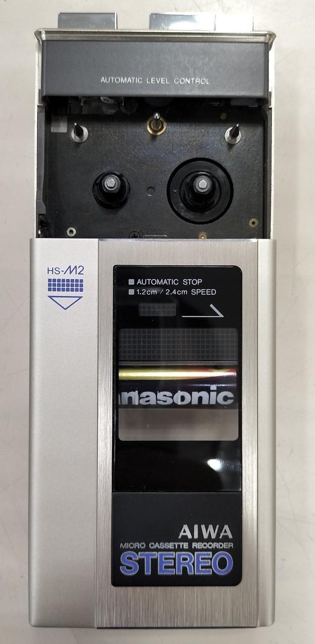 AIWA HS-M2 ステレオ マイクロカセット レコーダー　ジャンク ジャンク品】 AIWA HS-M2 マイクロカセットレコーダー