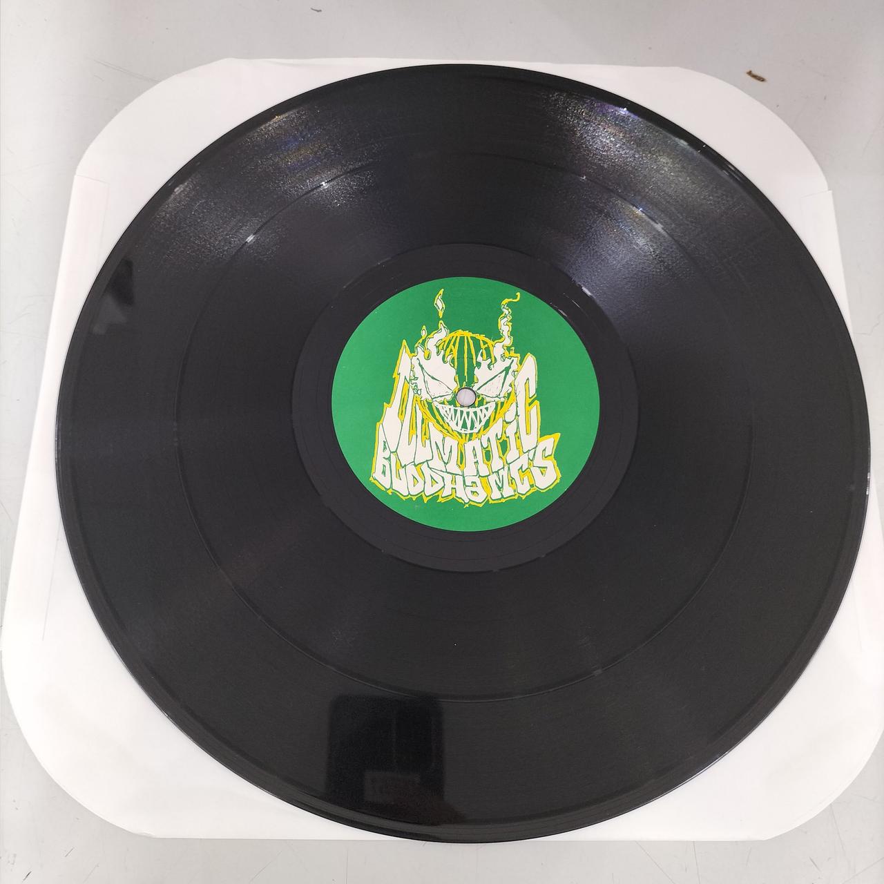 細かいキズ多数あります