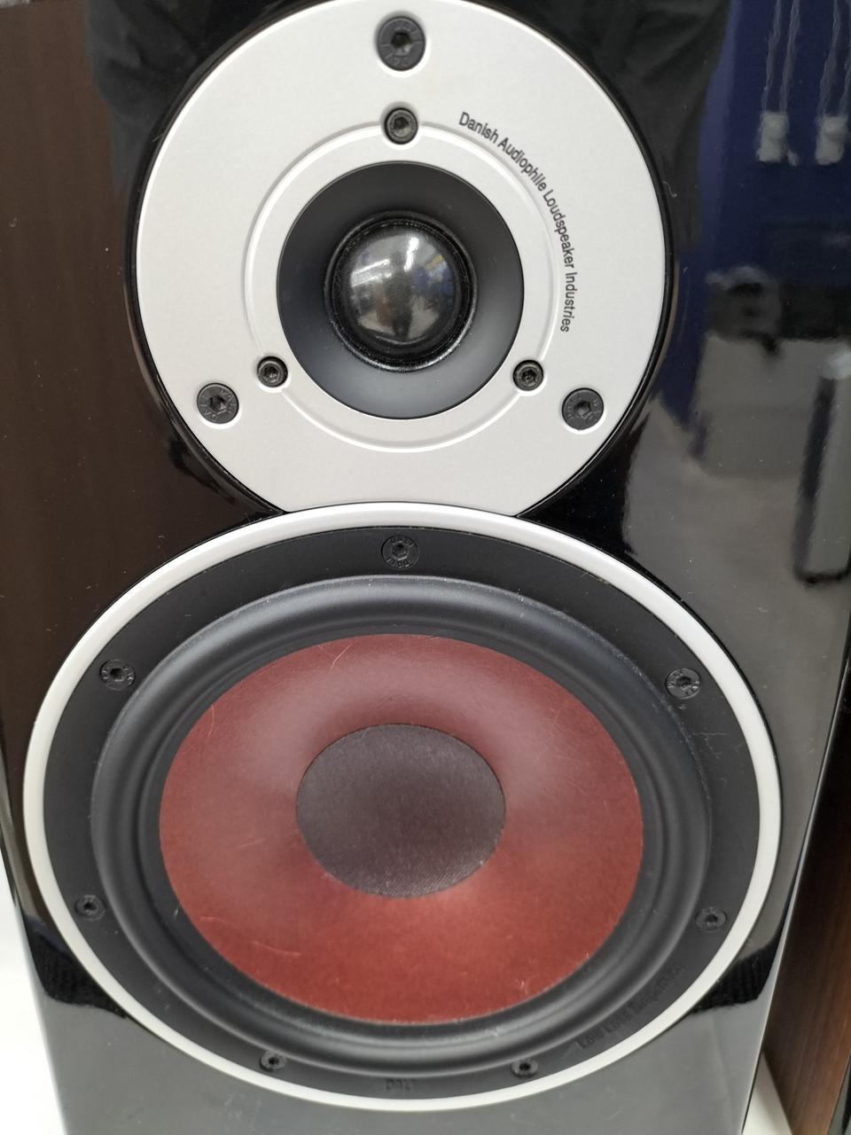 DALI ダリ ZENSOR 3 スピーカーペア スタンド付き zensor3の良さを引き出せるプリメインアンプ』 DALI ZENSOR3