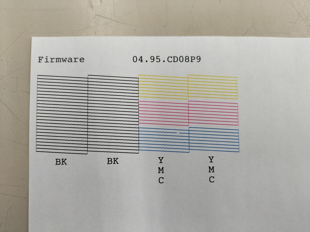 少しだけ欠けあります